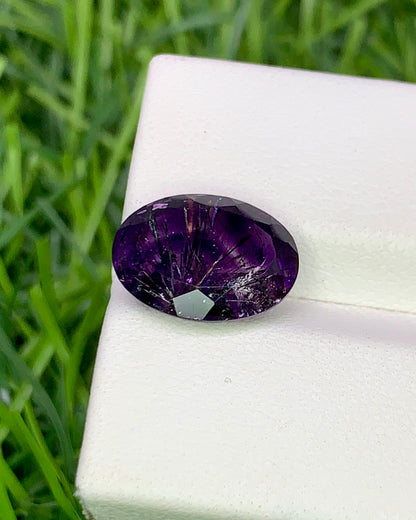 Natural Super Seven 3.95 Carat 12.6x9.3 MM Oval Shape Faceted Gemstone with 7 Crystals Healing Stone Seven Chakra Melody Stone