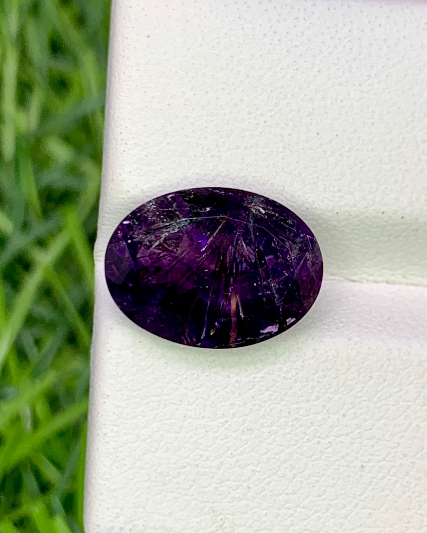 Natural Super Seven 3.95 Carat 12.6x9.3 MM Oval Shape Faceted Gemstone with 7 Crystals Healing Stone Seven Chakra Melody Stone