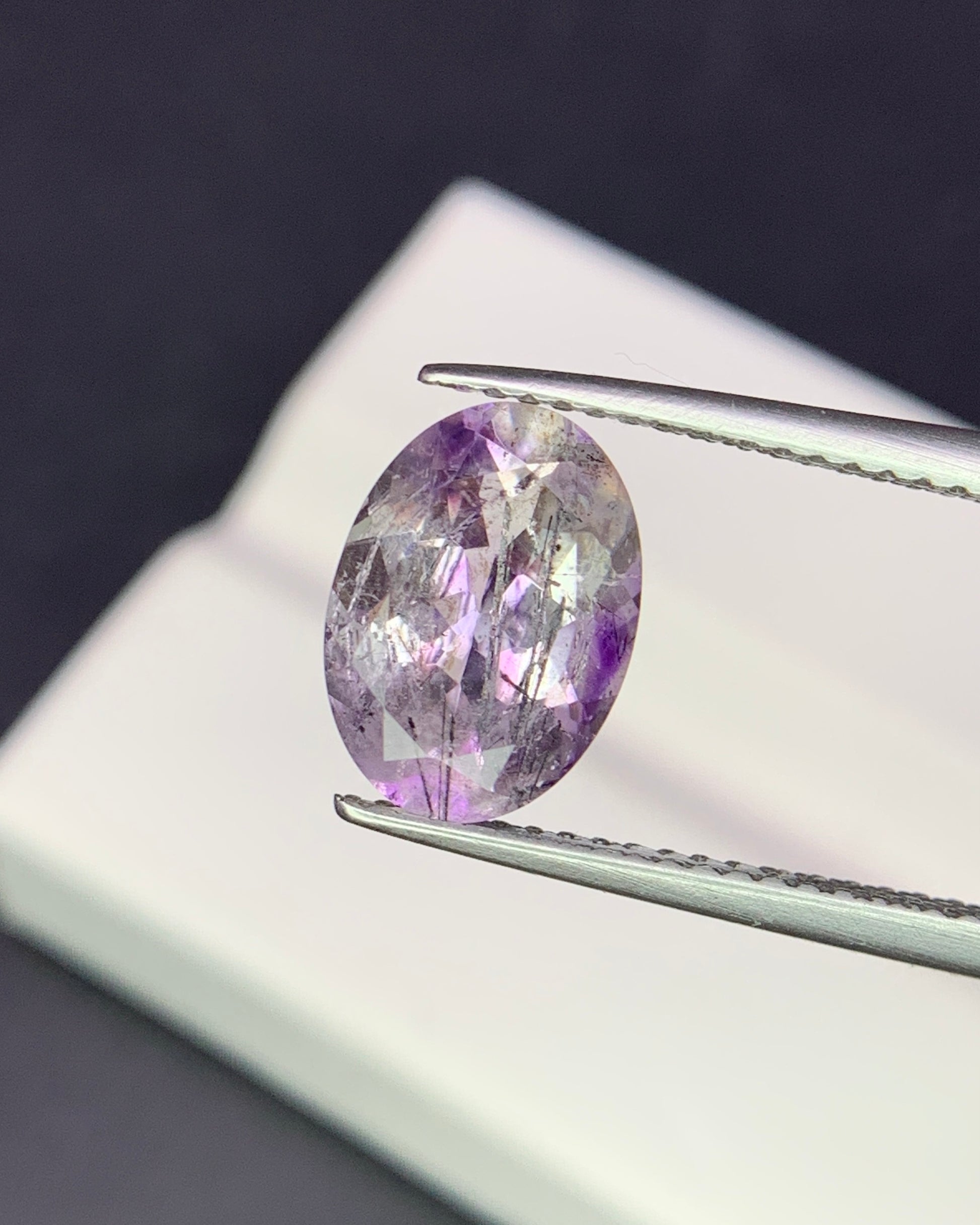 Natural Super Seven 2.40 Carat 10.7x7.7 MM Oval Shape Faceted Gemstone with 7 Crystals Healing Stone Seven Chakra Melody Stone 