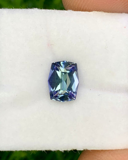 Natural Bi Color Tanzanite 1.16 Carat 7.6x5.8 MM Fancy Shape Faceted Gemstone