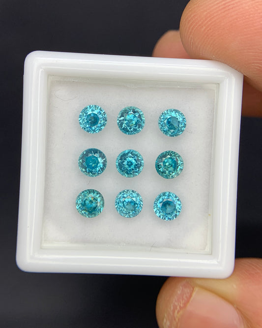 Natural Cambodian Blue Zircon Lot 4.52 Carat 4x4 MM Round Shape Faceted Gemstone 9 Piece Lot 