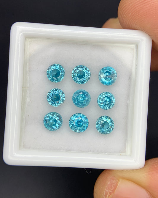 Natural Cambodian Blue Zircon Lot 4.55 Carat 4x4 MM Round Shape Faceted Gemstone 9 Piece Lot 