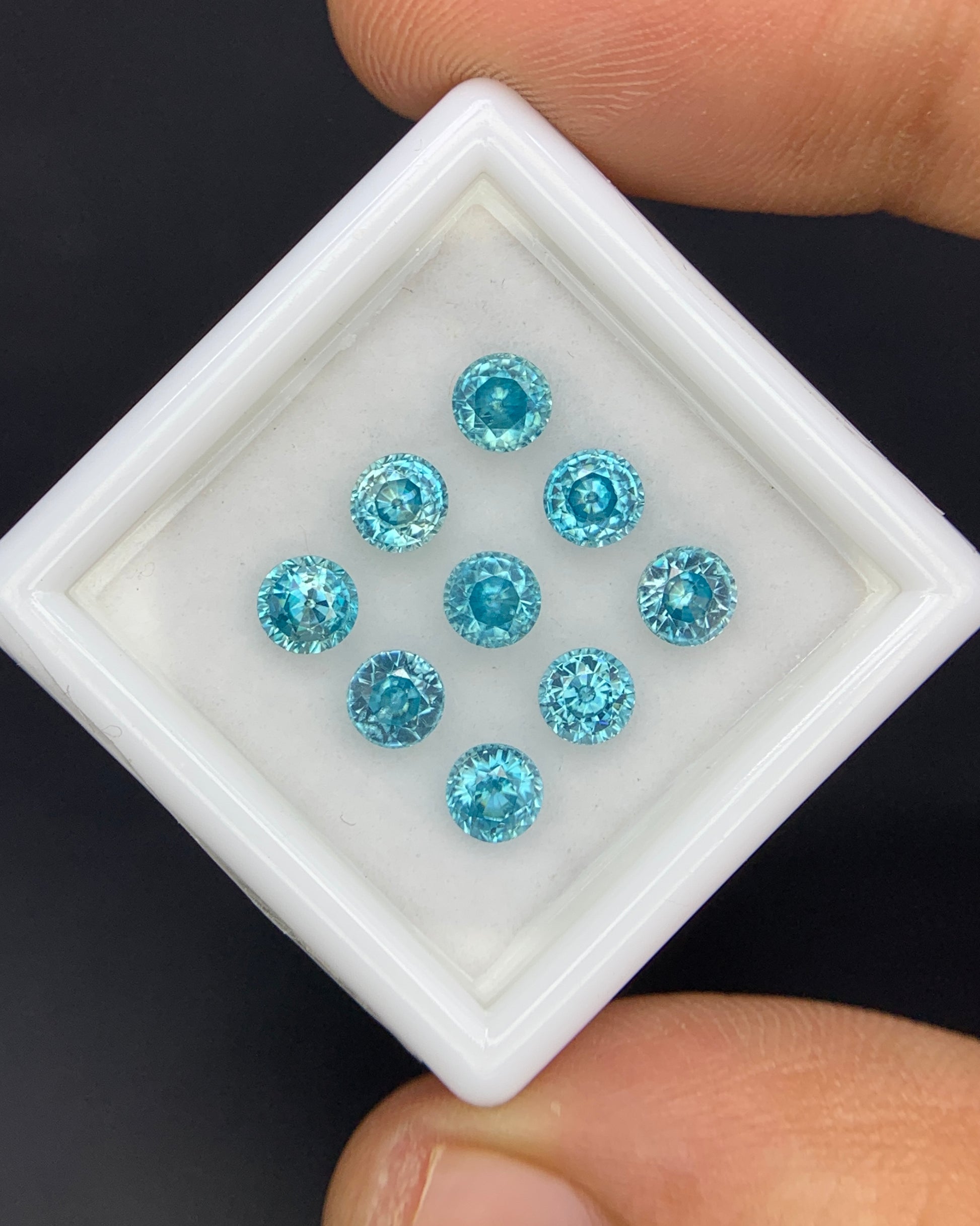 Natural Cambodian Blue Zircon Lot 4.51 Carat 4x4 MM Round Shape Faceted Gemstone 9 Piece Lot 
