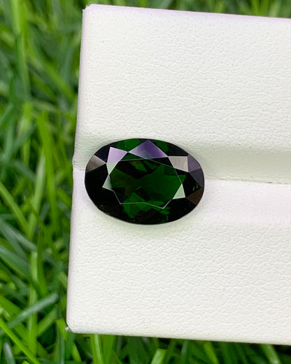 Natural Chrome Diopside 3.20 Carat 12.1x8.1 MM Oval Shape Faceted gemstone