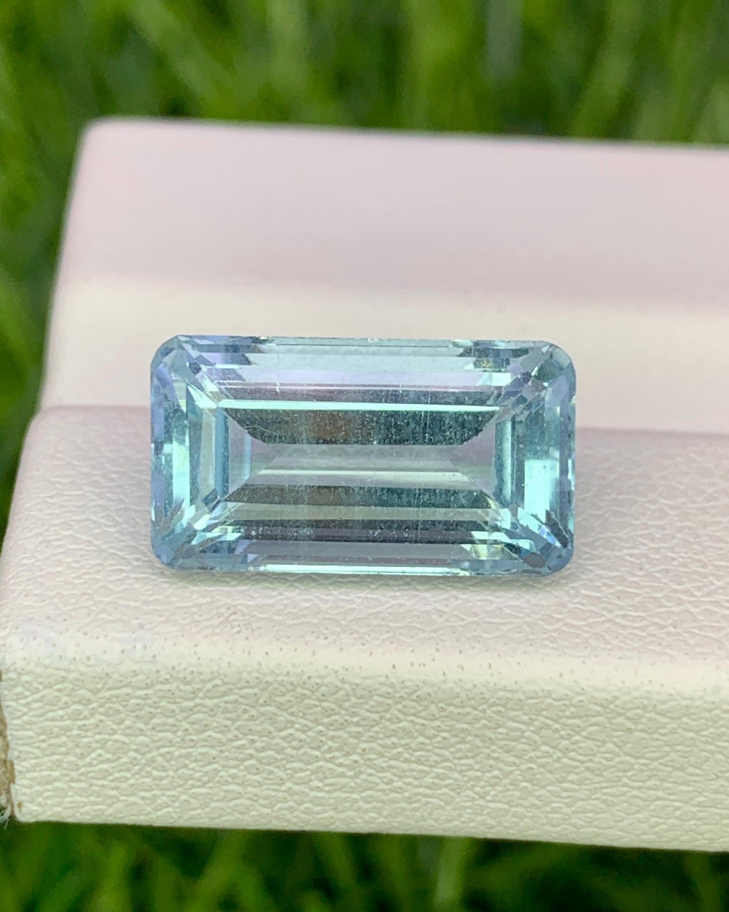 Natural Aquamarine 5.50 Carat 14.1x7.8 MM Octagon Shape Faceted Gemstone 