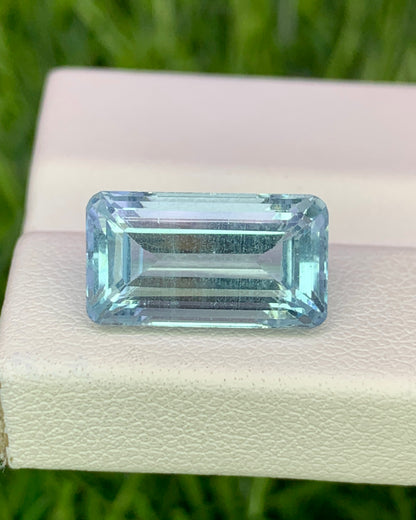 Natural Aquamarine 5.50 Carat 14.1x7.8 MM Octagon Shape Faceted Gemstone 