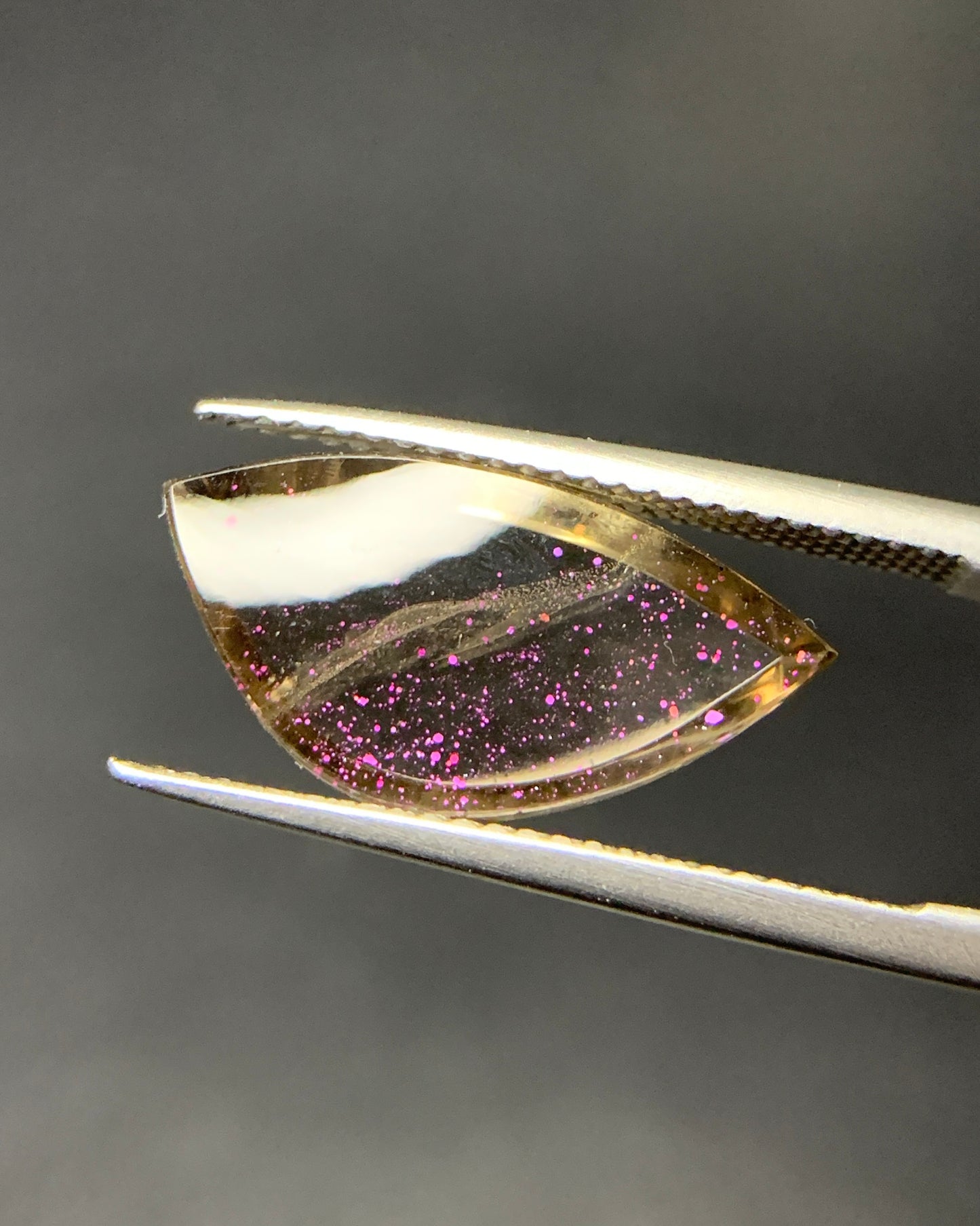 Natural Rare Pink Fire Quartz 4.85 Carat 18.6x9.4 MM Freeform Shape Covellite Quartz Gemstone from Brazil 