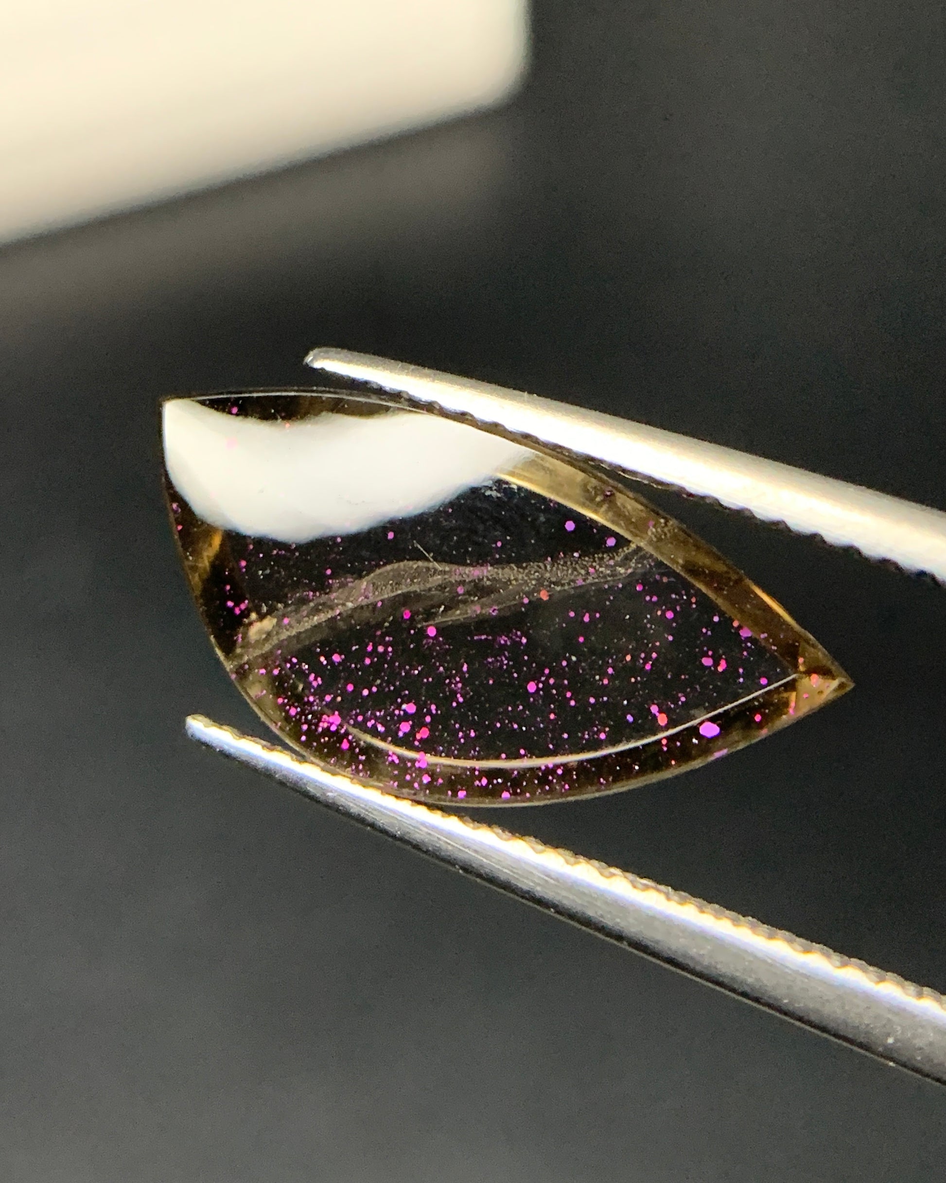 Natural Rare Pink Fire Quartz 4.85 Carat 18.6x9.4 MM Freeform Shape Covellite Quartz Gemstone from Brazil 