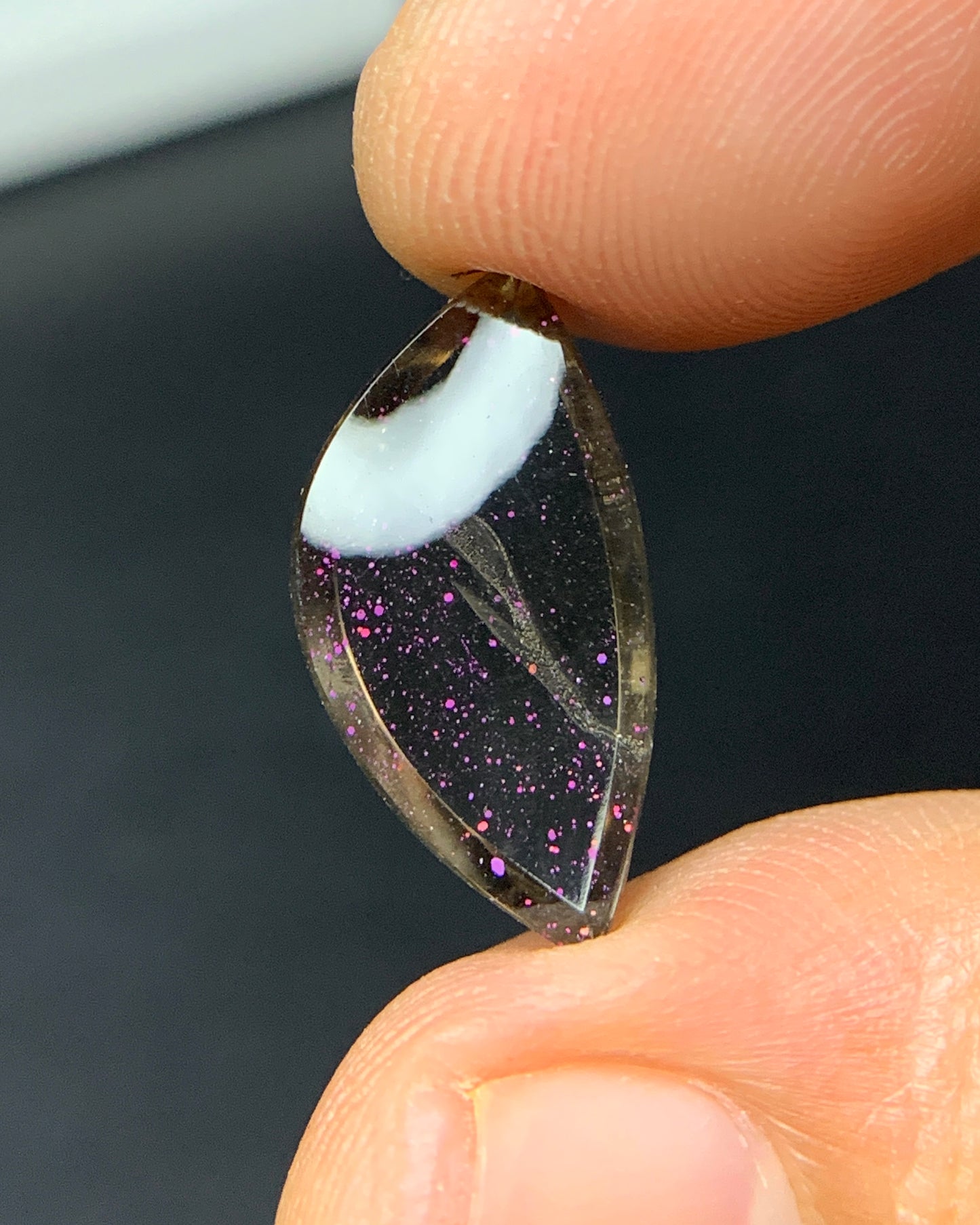 Natural Rare Pink Fire Quartz 4.85 Carat 18.6x9.4 MM Freeform Shape Covellite Quartz Gemstone from Brazil 