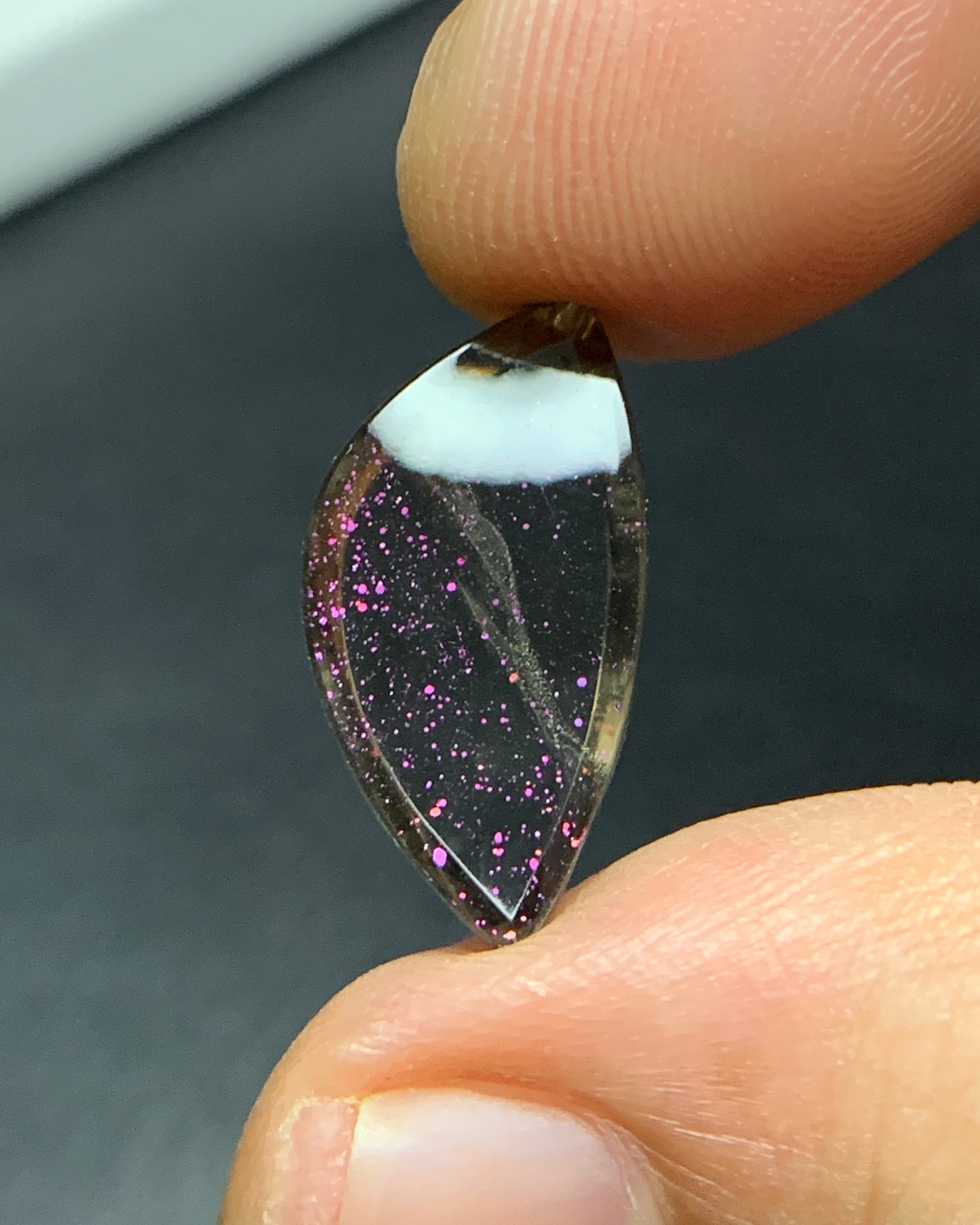 Natural Rare Pink Fire Quartz 4.85 Carat 18.6x9.4 MM Freeform Shape Covellite Quartz Gemstone from Brazil 