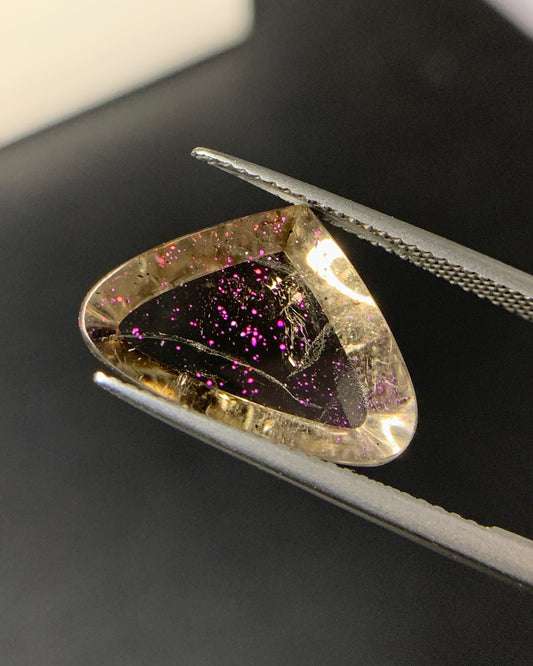 Natural Rare Pink Fire Quartz 8.73 Carat 18.2x12.7 MM Heart Shape Covellite Quartz Gemstone from Brazil