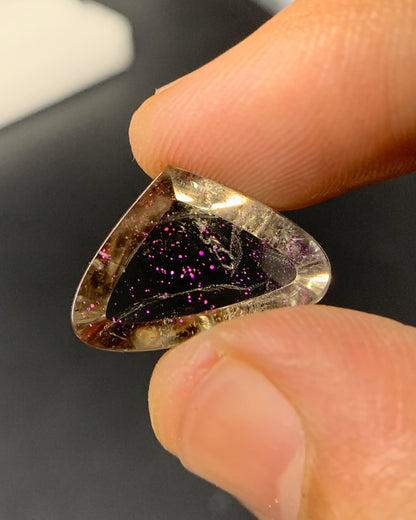 Natural Rare Pink Fire Quartz 8.73 Carat 18.2x12.7 MM Heart Shape Covellite Quartz Gemstone from Brazil
