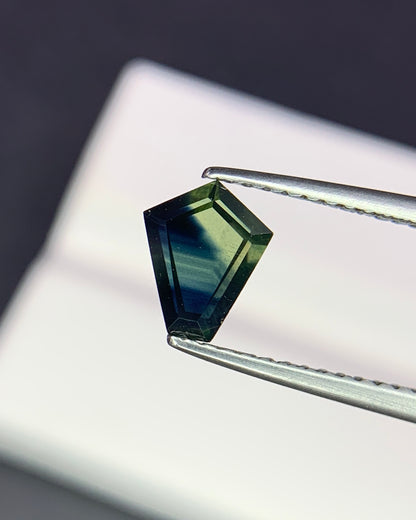 Natural Parti Sapphire 0.90 Carat 7.4x6 MM Fancy Shape Faceted Gemstone 