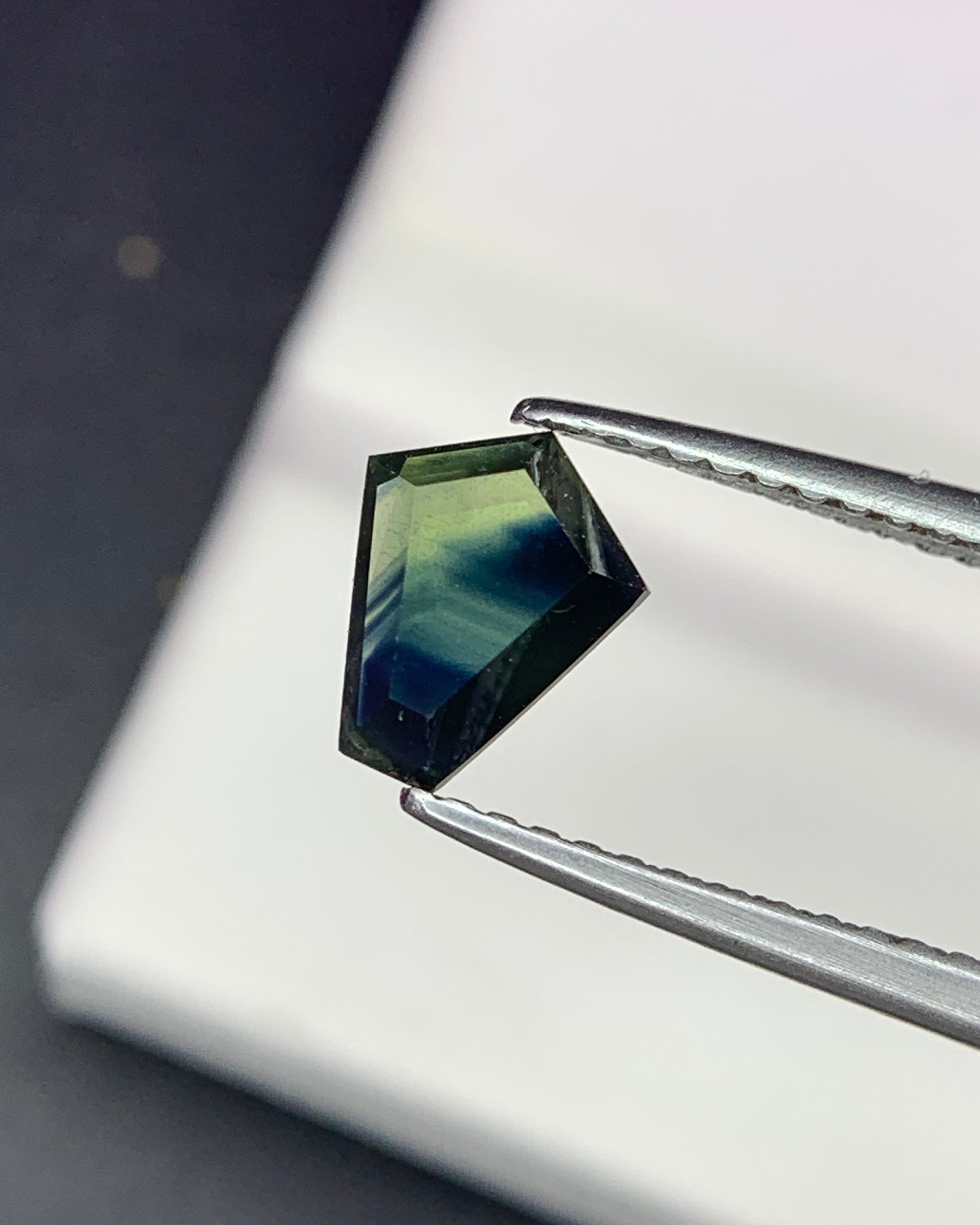 Natural Parti Sapphire 0.90 Carat 7.4x6 MM Fancy Shape Faceted Gemstone 