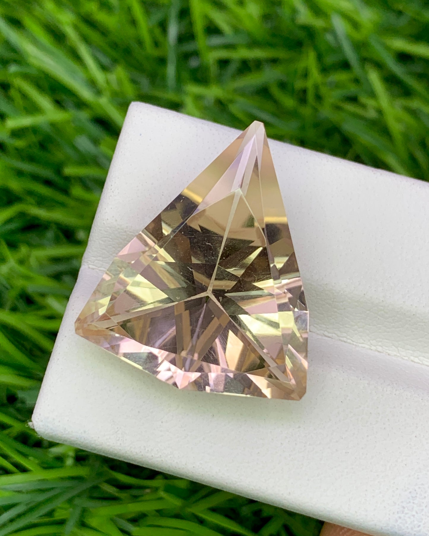 Natural Topaz 26.53 Carat 25x21.5 MM Fancy Shape Faceted Gemstone