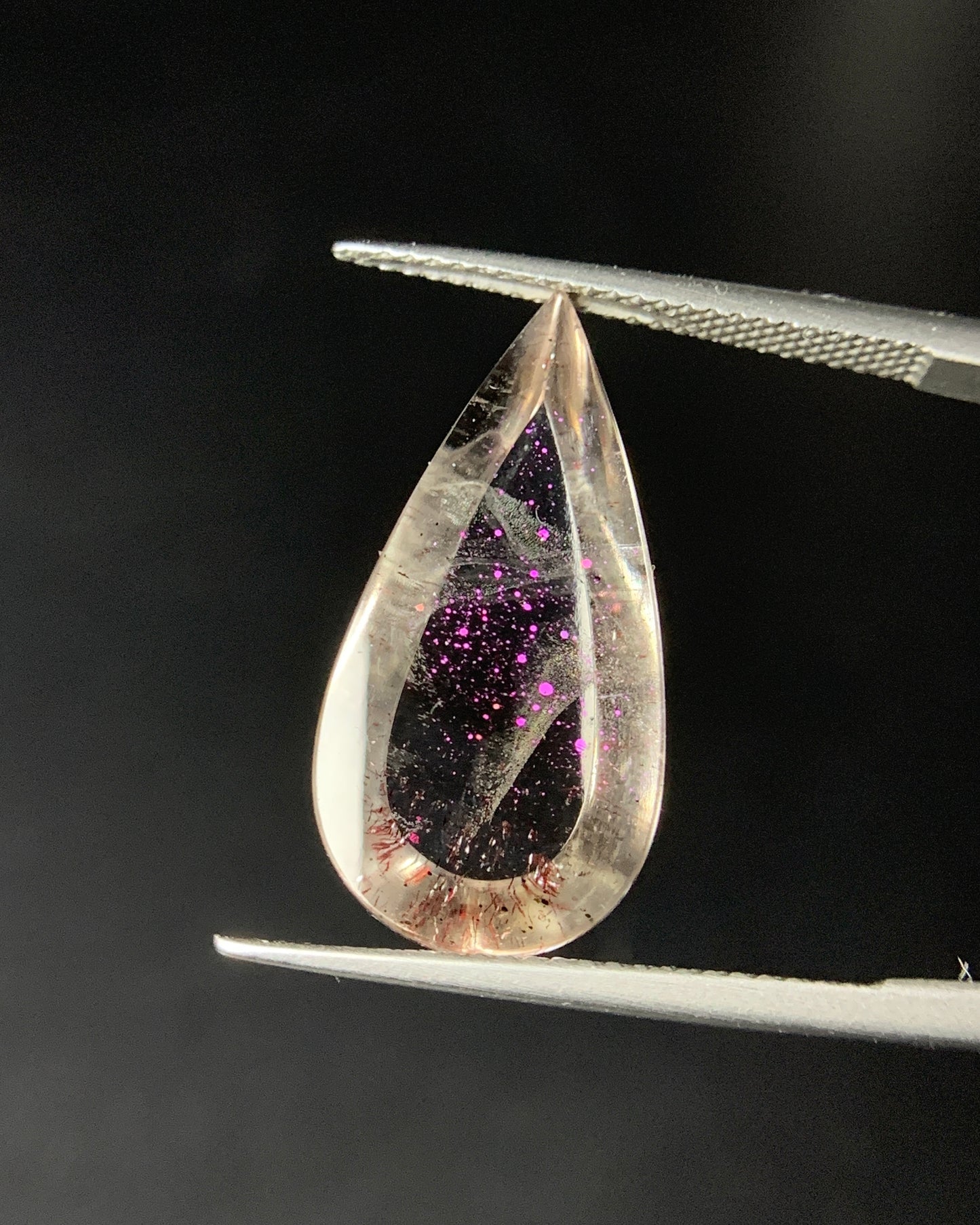 Natural Rare Pink Fire Quartz 8.48 Carat 23x11.6 MM Pear Shape Covellite Quartz Gemstone from Brazil 