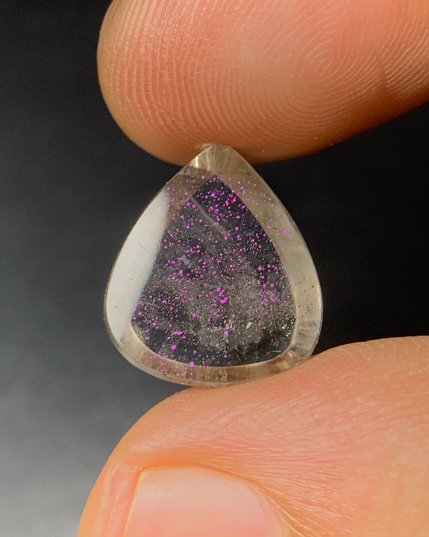 Natural Rare Pink Fire Quartz 4.93 Carat 14x12 MM Heart Shape Covellite Quartz Gemstone from Brazil