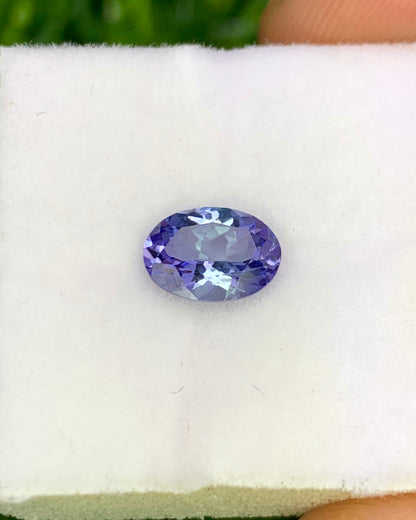 Natural Bi Color Tanzanite 0.96 Carat 7.5x5.5 MM Oval Shape Faceted Gemstone