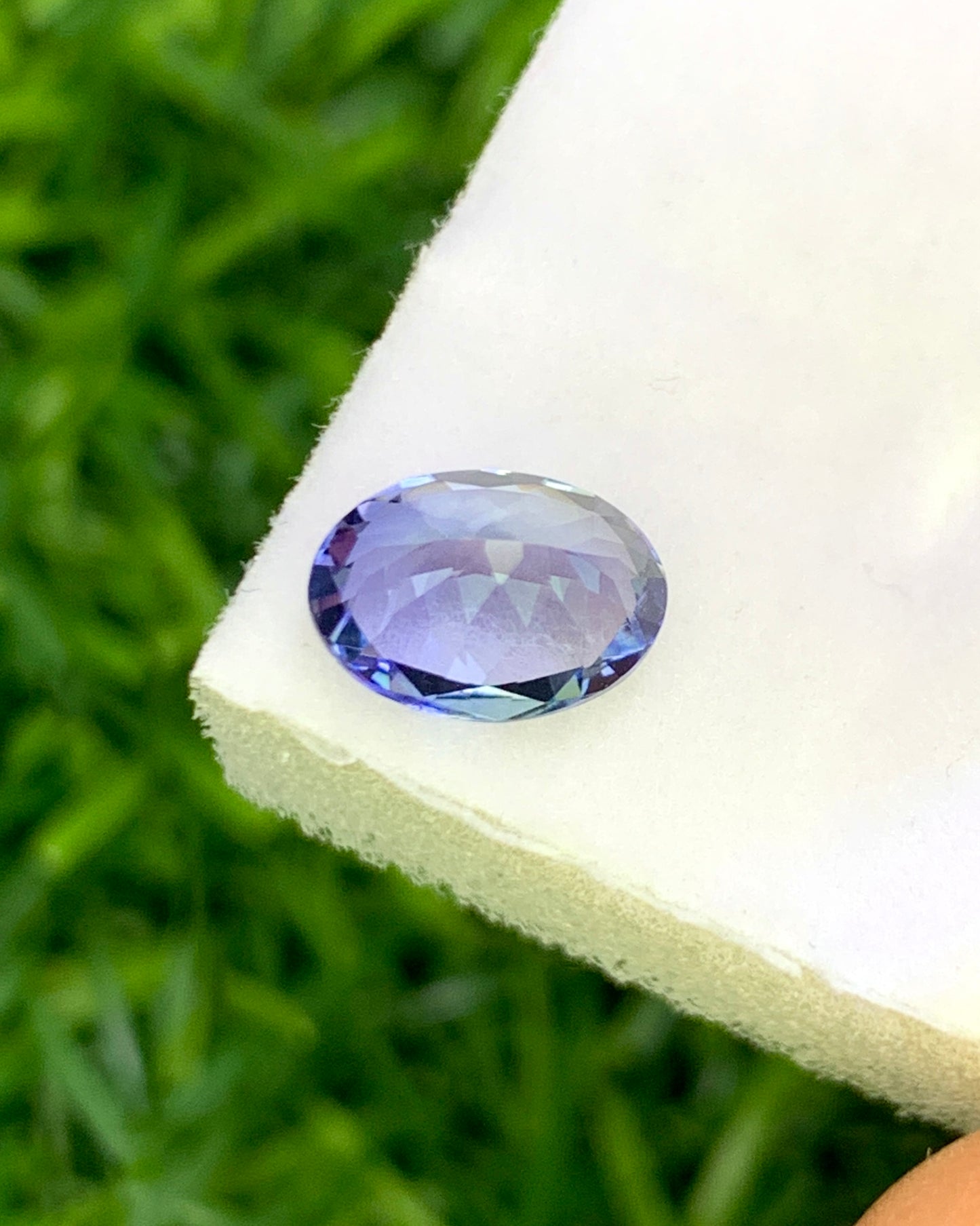 Natural Bi Color Tanzanite 1.10 Carat 7.6x5.7 MM Oval Shape Faceted Gemstone