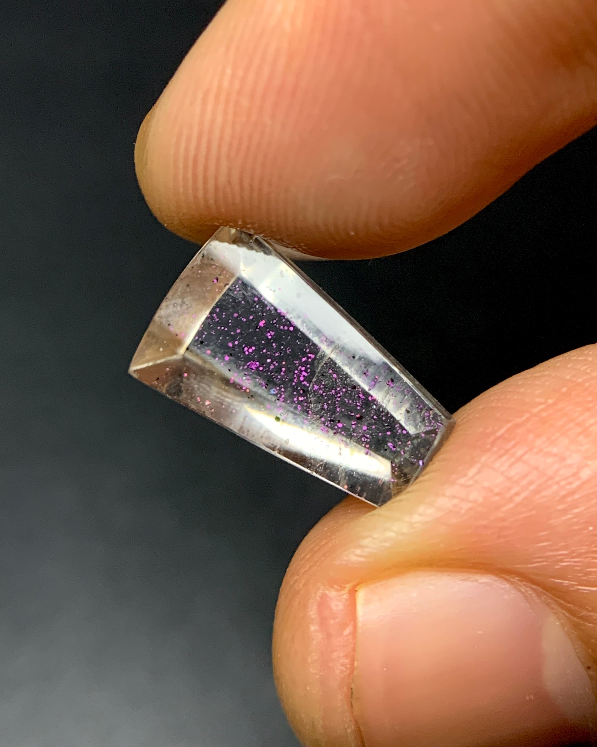 Natural Rare Pink Fire Quartz 3.78 Carat 13.2x8.2 MM Freeform Shape Covellite Quartz Gemstone from Brazil 