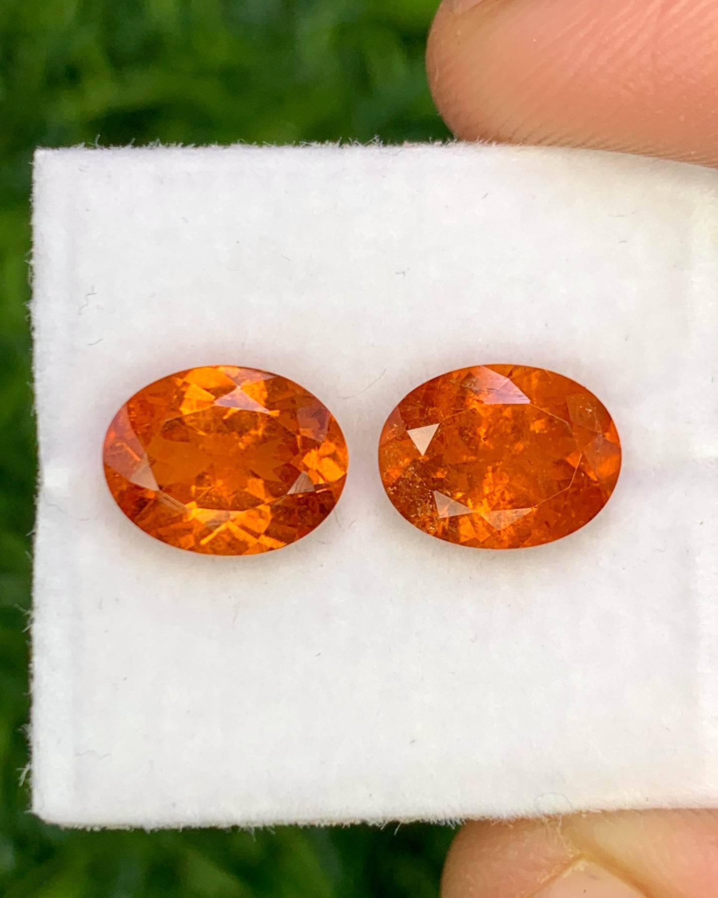 Natural Spessartite Garnet Lot 4.25 Carat 8.5x6.5 MM Oval Shape Faceted Gemstone 2 Piece Lot