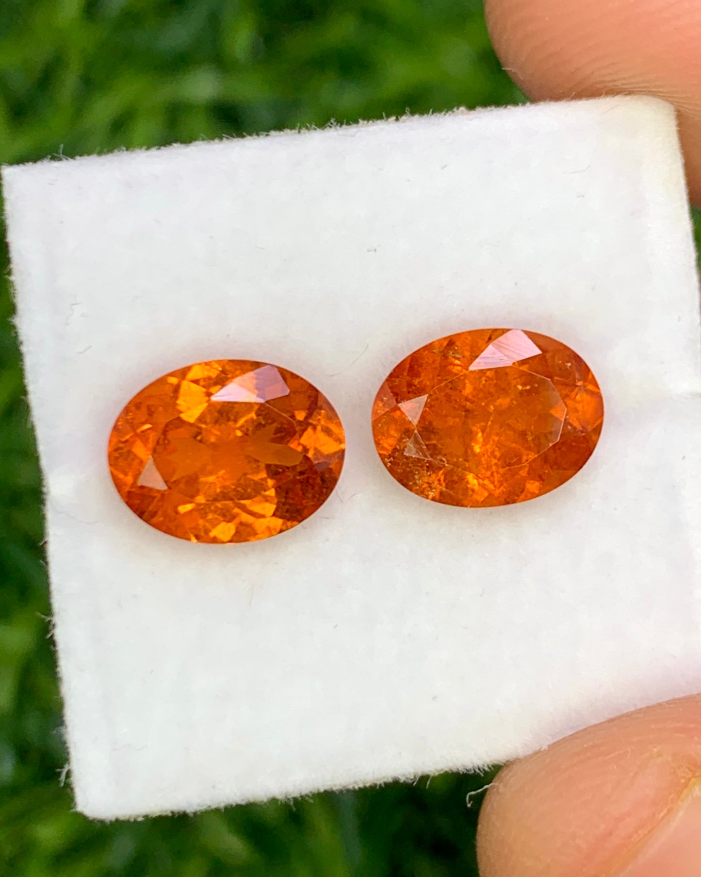 Natural Spessartite Garnet Lot 4.25 Carat 8.5x6.5 MM Oval Shape Faceted Gemstone 2 Piece Lot