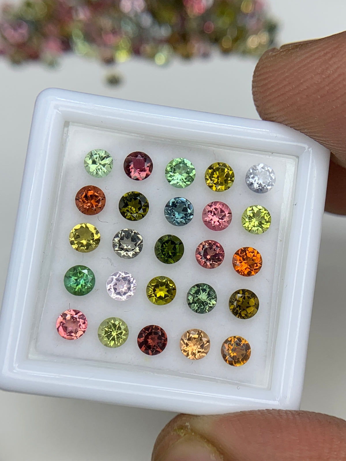 Natural Multi Color Tourmaline Lot 1.5 to 4.00 MM Round Shape Faceted Gemstone Lot