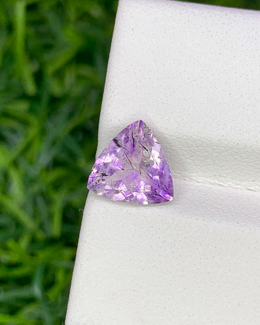 Natural Super Seven 1.48 Carat 8x8 MM Trillion Shape Faceted Gemstone with 7 Crystals Healing Stone Seven Chakra Melody Stone