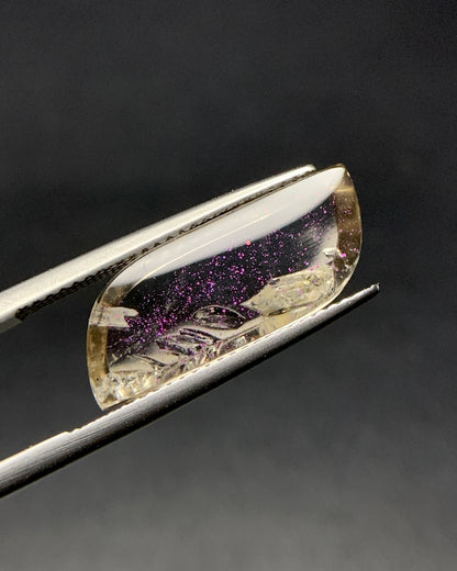 Natural Rare Pink Fire Quartz 7.25 Carat 21x8.3 MM Freeform Shape Covellite Quartz Gemstone from Brazil 