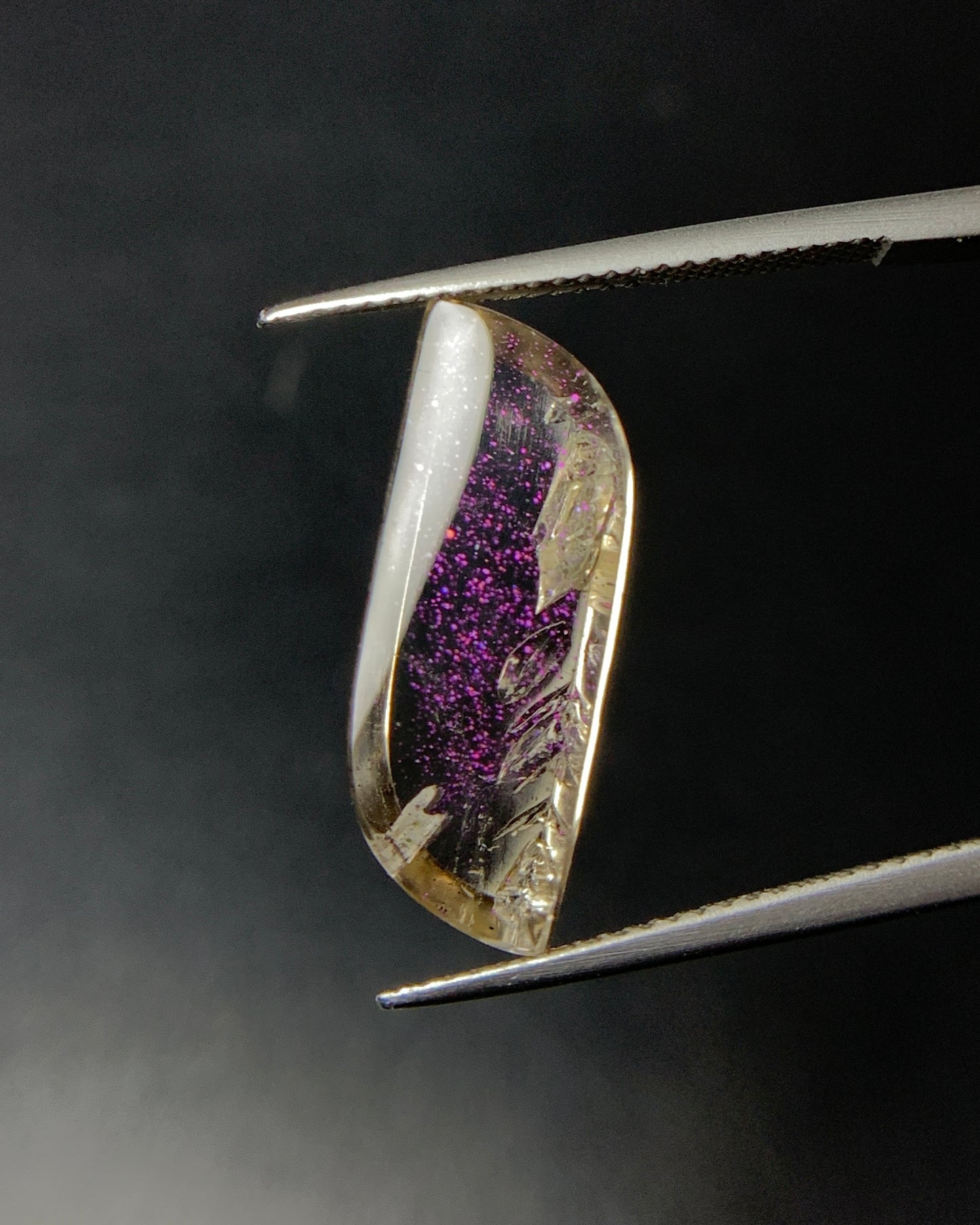 Natural Rare Pink Fire Quartz 7.25 Carat 21x8.3 MM Freeform Shape Covellite Quartz Gemstone from Brazil 