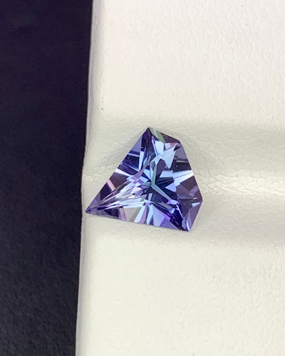 Natural Bi Color Tanzanite 1.47 Carat 8.8x8.6 MM Fancy Shape Faceted Gemstone