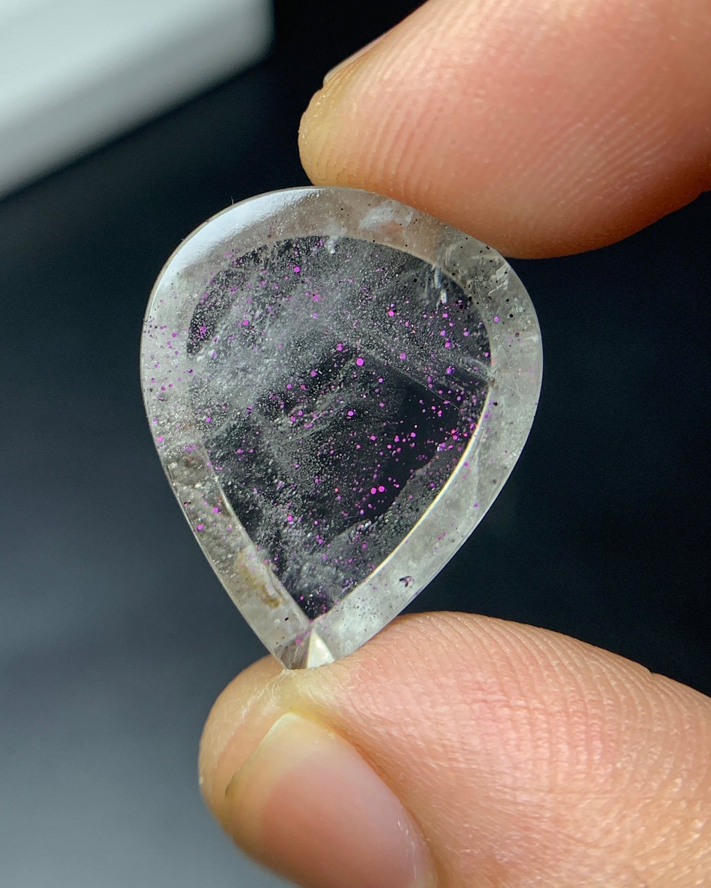 Natural Rare Pink Fire Quartz 15.85 Carat 20.6x17.7x6 MM Heart Shape Covellite Quartz Gemstone from Brazil
