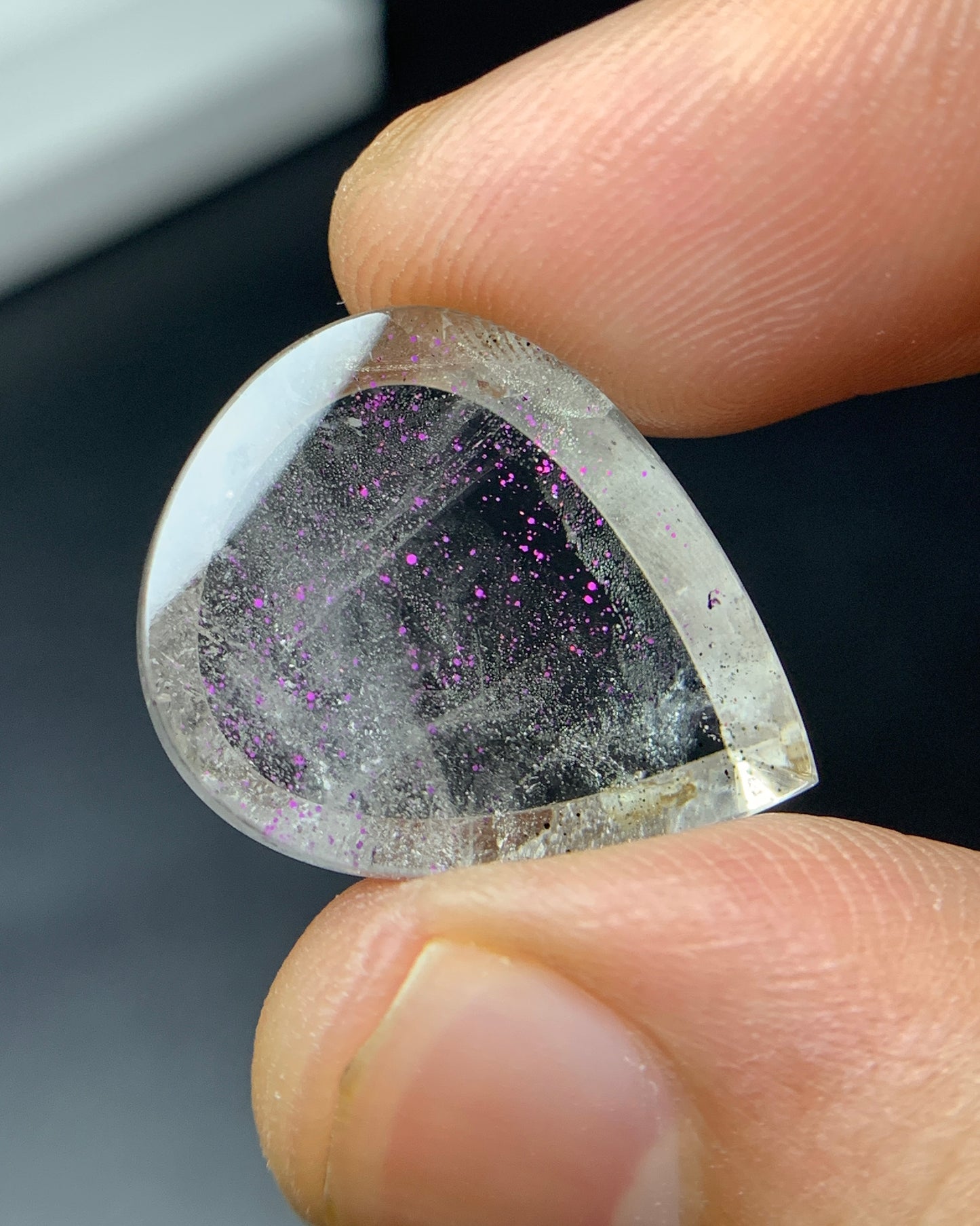 Natural Rare Pink Fire Quartz 15.85 Carat 20.6x17.7x6 MM Heart Shape Covellite Quartz Gemstone from Brazil