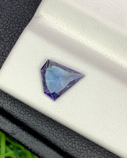 Natural Bi Color Tanzanite 1.47 Carat 8.8x8.6 MM Fancy Shape Faceted Gemstone