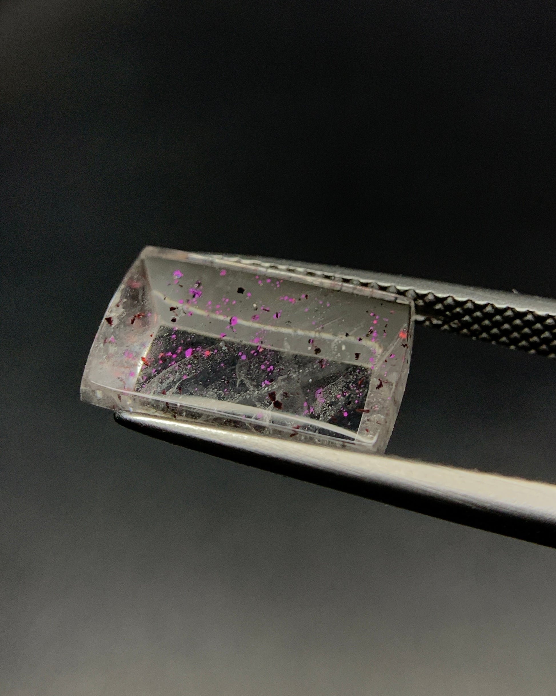 Natural Rare Pink Fire Quartz 5.31 Carat 13.5x8.4x5 MM Baguette Shape Covellite Quartz Gemstone from Brazil 