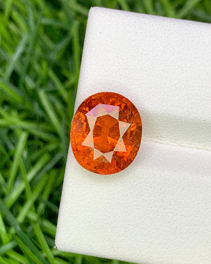 Natural Spessartite Garnet 5.75 Carat 10.9x9.3 MM Oval Shape Faceted Gemstone