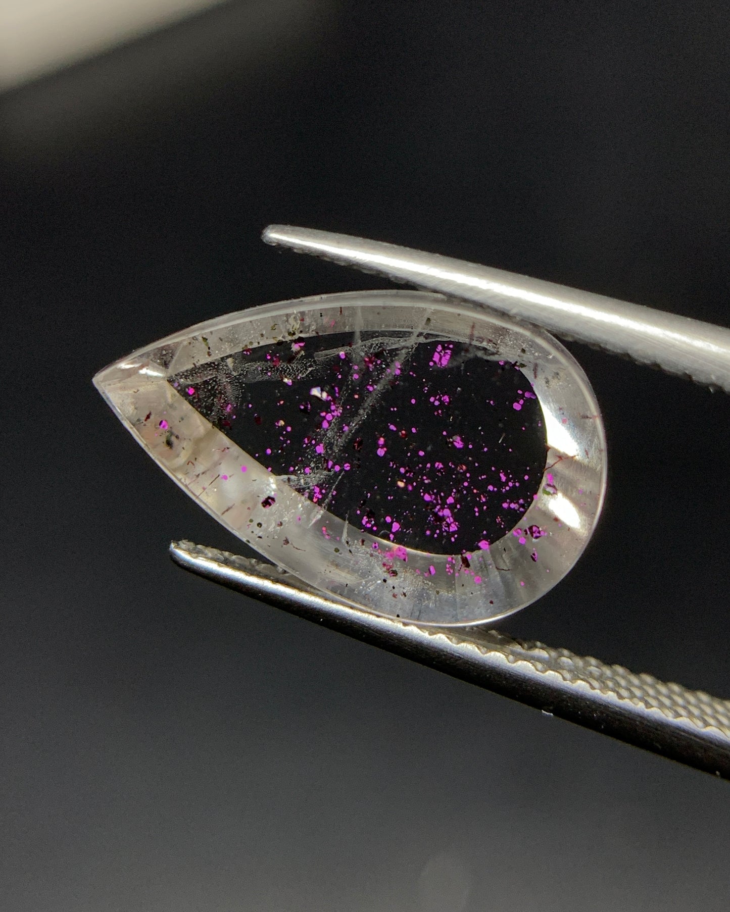 Natural Rare Pink Fire Quartz 4.60 Carat 15.1x9.6 MM Pear Shape Covellite Quartz Gemstone from Brazil 