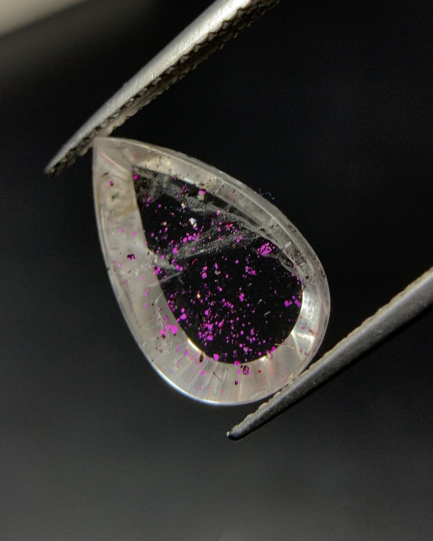 Natural Rare Pink Fire Quartz 4.60 Carat 15.1x9.6 MM Pear Shape Covellite Quartz Gemstone from Brazil 