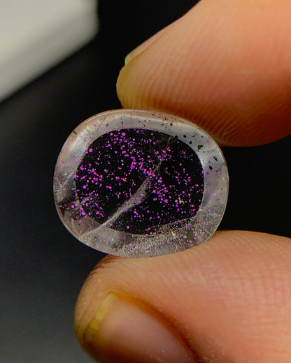 Natural Rare Pink Fire Quartz 4.91 Carat 13.3x11.3 MM Oval Shape Covellite Quartz Gemstone from Brazil 
