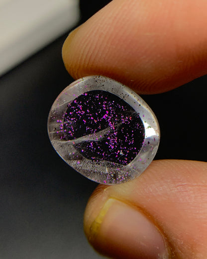 Natural Rare Pink Fire Quartz 4.91 Carat 13.3x11.3 MM Oval Shape Covellite Quartz Gemstone from Brazil 