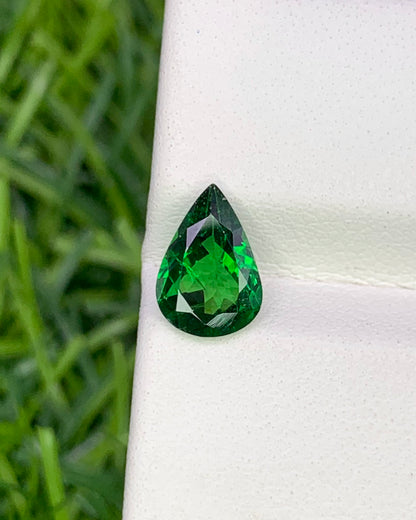Natural Tsavorite 1.18 Carat 8.7x6.1 MM Pear Shape Faceted Gemstone