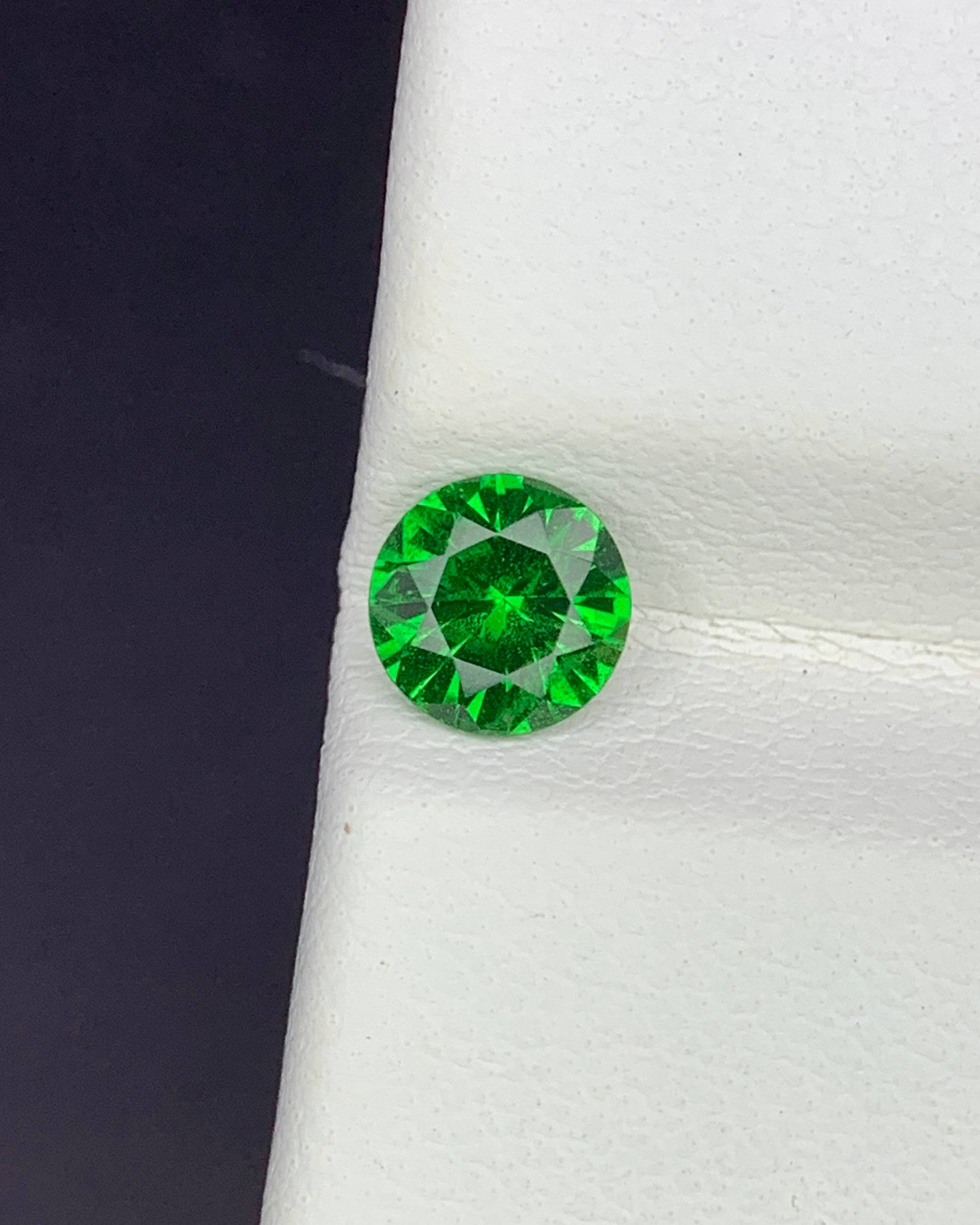 Natural Tsavorite Garnet 0.57 Carat 5.2x5.2 MM Round Shape Faceted Gemstone 