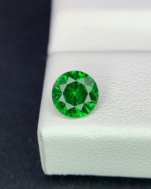Natural Tsavorite Garnet 0.57 Carat 5.2x5.2 MM Round Shape Faceted Gemstone 
