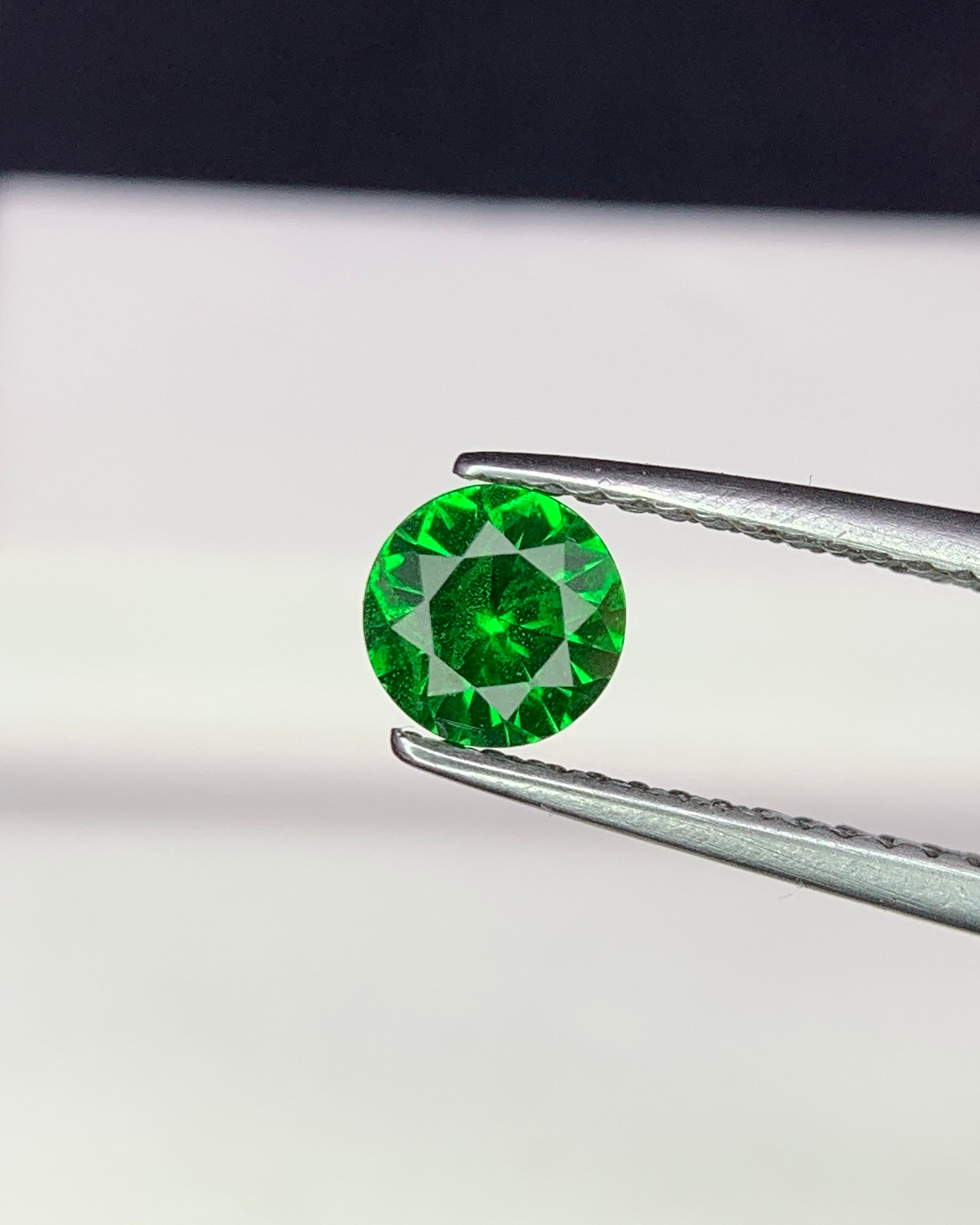 Natural Tsavorite Garnet 0.57 Carat 5.2x5.2 MM Round Shape Faceted Gemstone 