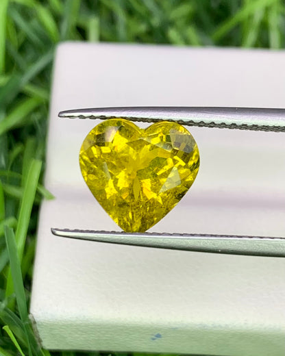 Natural Yellow Tourmaline 3.57 Carat 9.9x9.5 MM Heart Shape Faceted Gemstone