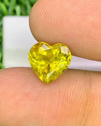 Natural Yellow Tourmaline 3.57 Carat 9.9x9.5 MM Heart Shape Faceted Gemstone