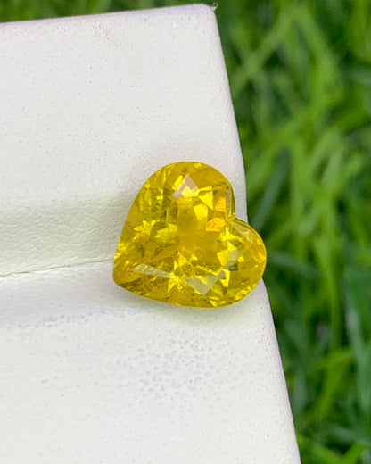 Natural Yellow Tourmaline 3.57 Carat 9.9x9.5 MM Heart Shape Faceted Gemstone