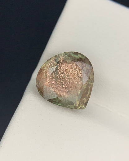 Natural Oregon Sunstone 2.57 Carat 9.3x9.2x4.8 MM Heart Shape Faceted Gemstone 