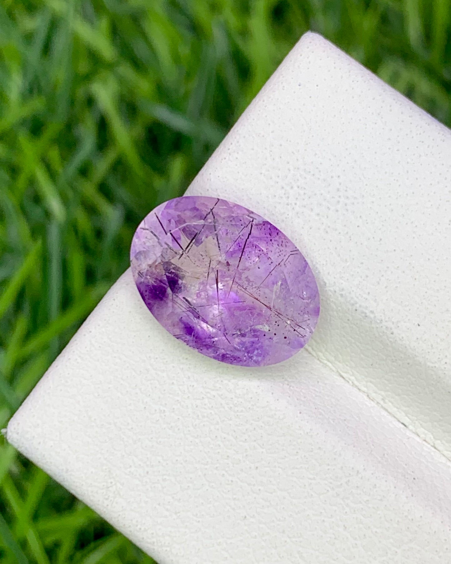 Natural Super Seven 4.44 Carat 13x9.5 MM Oval Shape Faceted Gemstone with 7 Crystals Healing Stone Seven Chakra Melody Stone