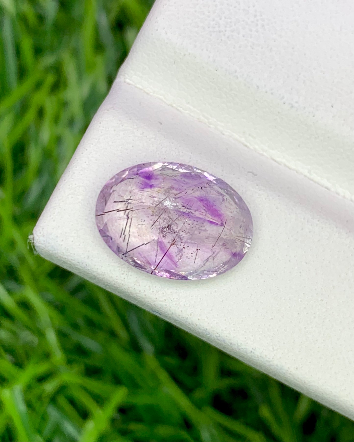 Natural Super Seven 4.44 Carat 13x9.5 MM Oval Shape Faceted Gemstone with 7 Crystals Healing Stone Seven Chakra Melody Stone